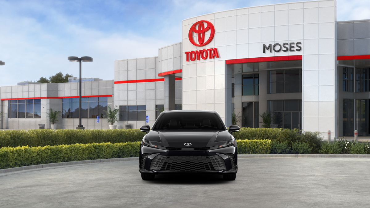 2027 Toyota CAMRY SE AWD