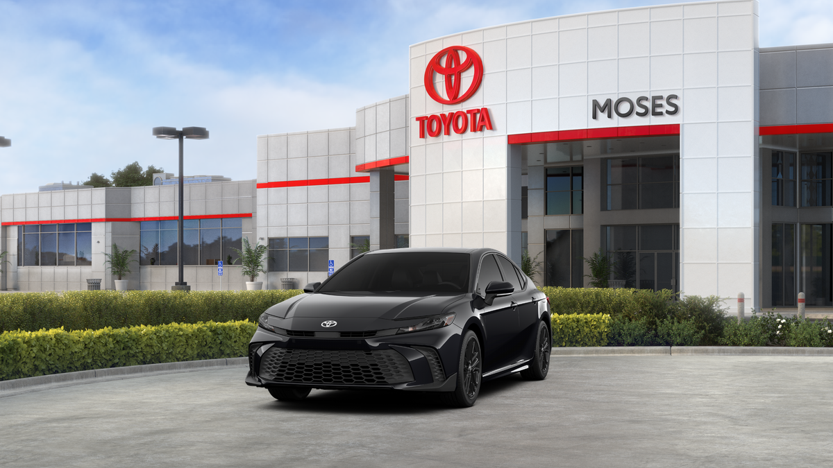 2027 Toyota CAMRY SE AWD