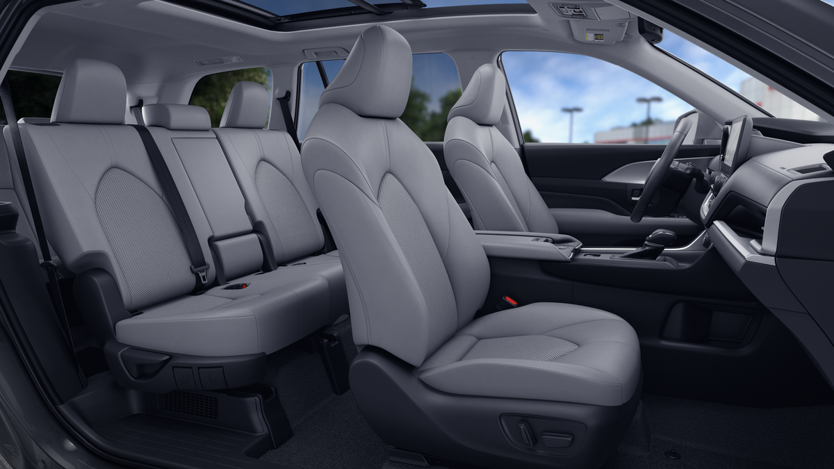 2026 Toyota Grand Highlander Hybrid XLE