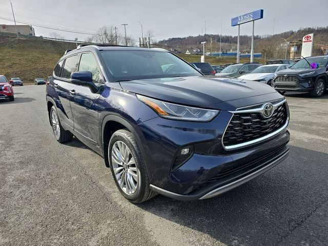 2026 Toyota Highlander Hybrid Platinum