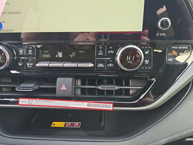 2026 Toyota Highlander Hybrid Platinum