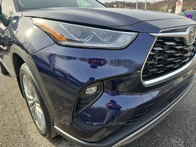 2026 Toyota Highlander Hybrid Platinum