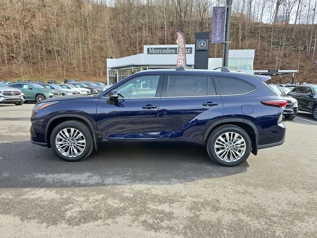 2026 Toyota Highlander Hybrid Platinum