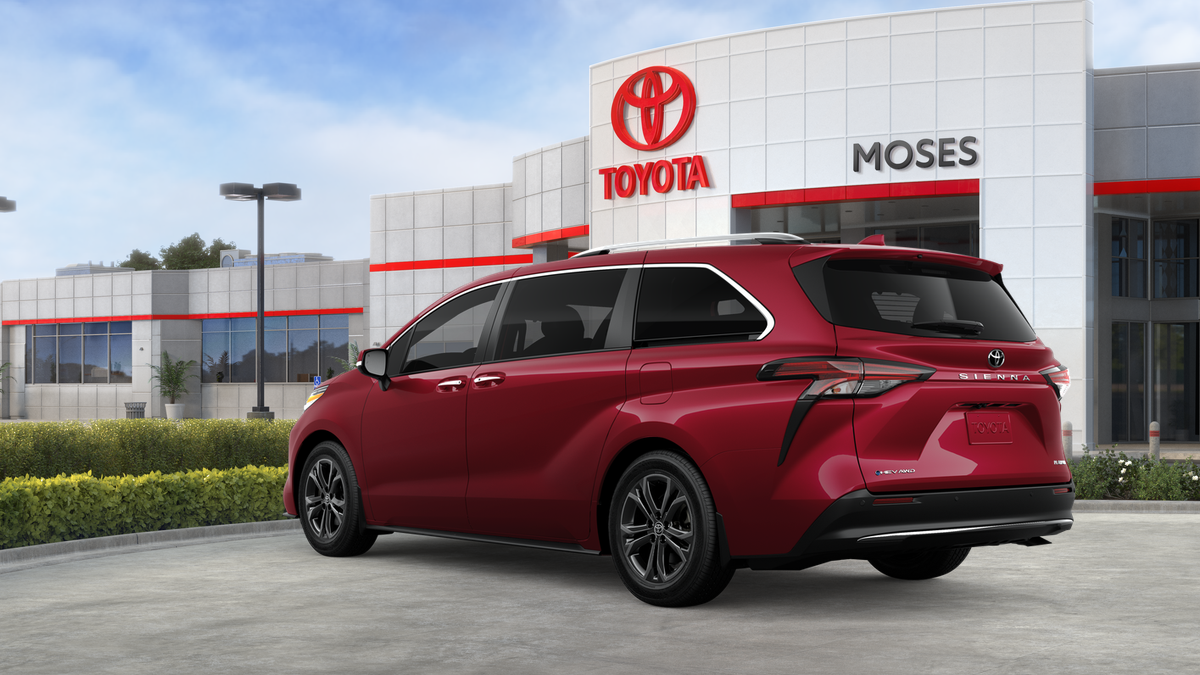 2026 Toyota Sienna Platinum 7-Passenger