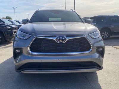 2026 Toyota Highlander Platinum