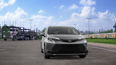 2026 Toyota Sienna LE 8-Passenger