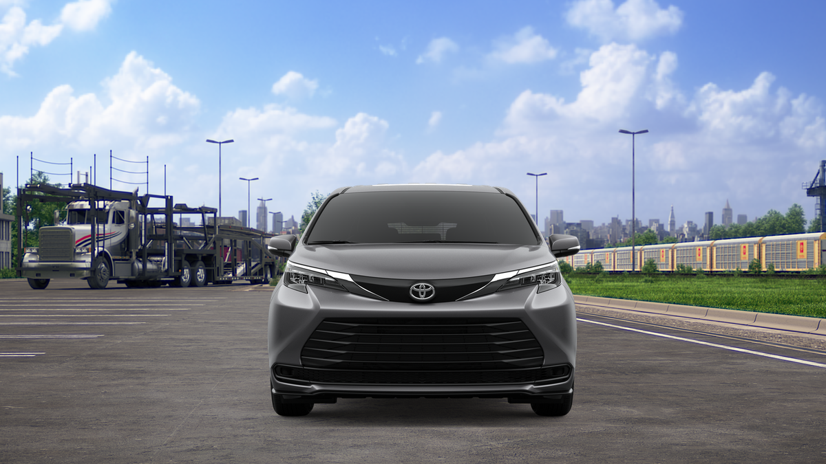 2026 Toyota Sienna LE 8-Passenger