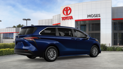 2026 Toyota Sienna LE 8-Passenger