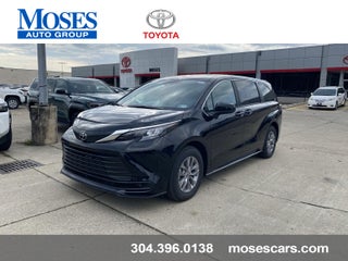 2026 Toyota Sienna LE 8-Passenger