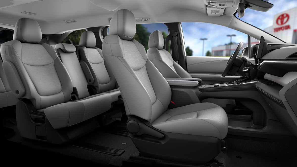 2026 Toyota Sienna LE 8-Passenger