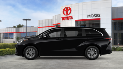 2026 Toyota Sienna LE 8-Passenger