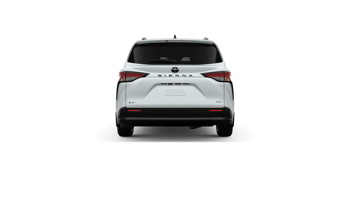 2026 Toyota Sienna XLE FWD 8-PASSENGER