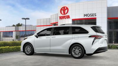 2026 Toyota Sienna XLE 8-Passenger