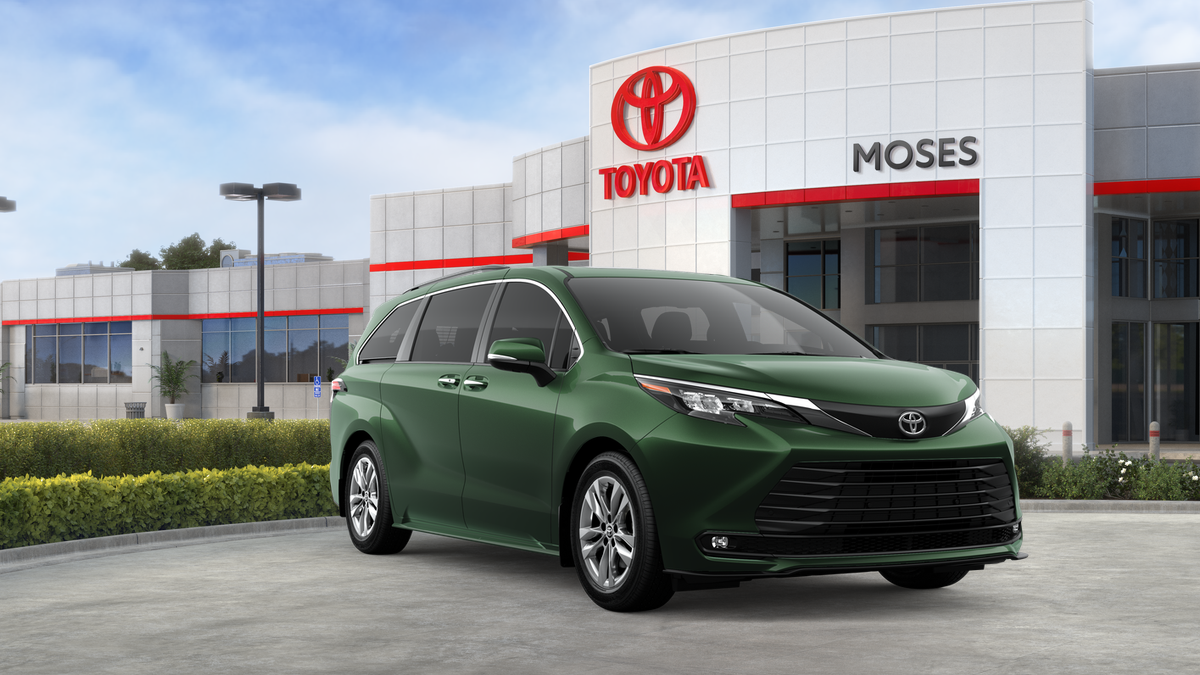 2026 Toyota Sienna XLE 7-Passenger