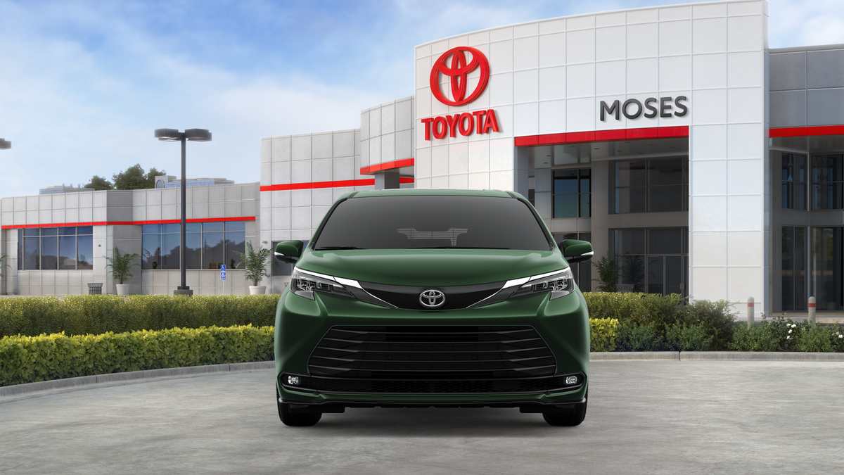 2026 Toyota Sienna XLE 7-Passenger