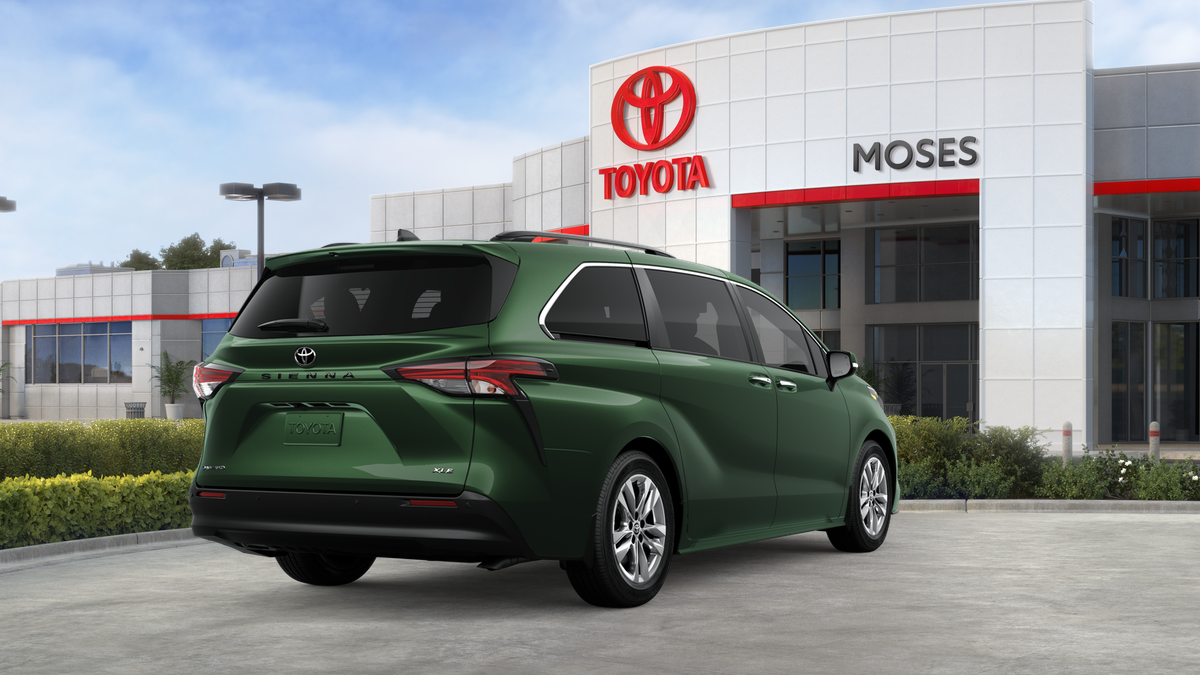 2026 Toyota Sienna XLE 7-Passenger