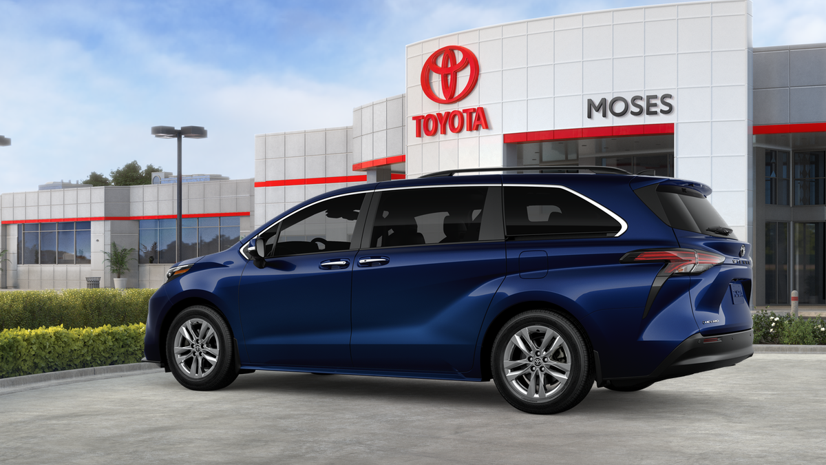 2026 Toyota Sienna XLE 7-Passenger