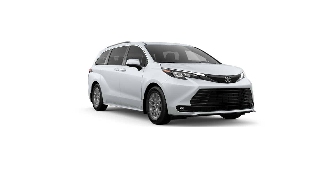 2026 Toyota Sienna XLE 7-Passenger