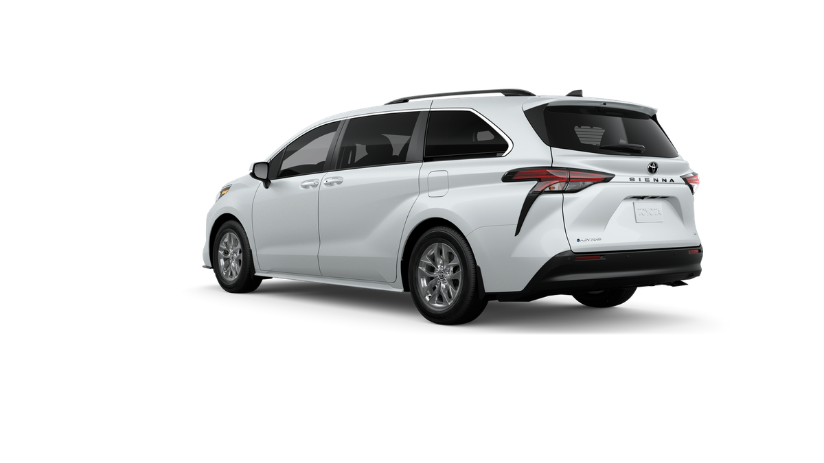 2026 Toyota Sienna XLE 7-Passenger