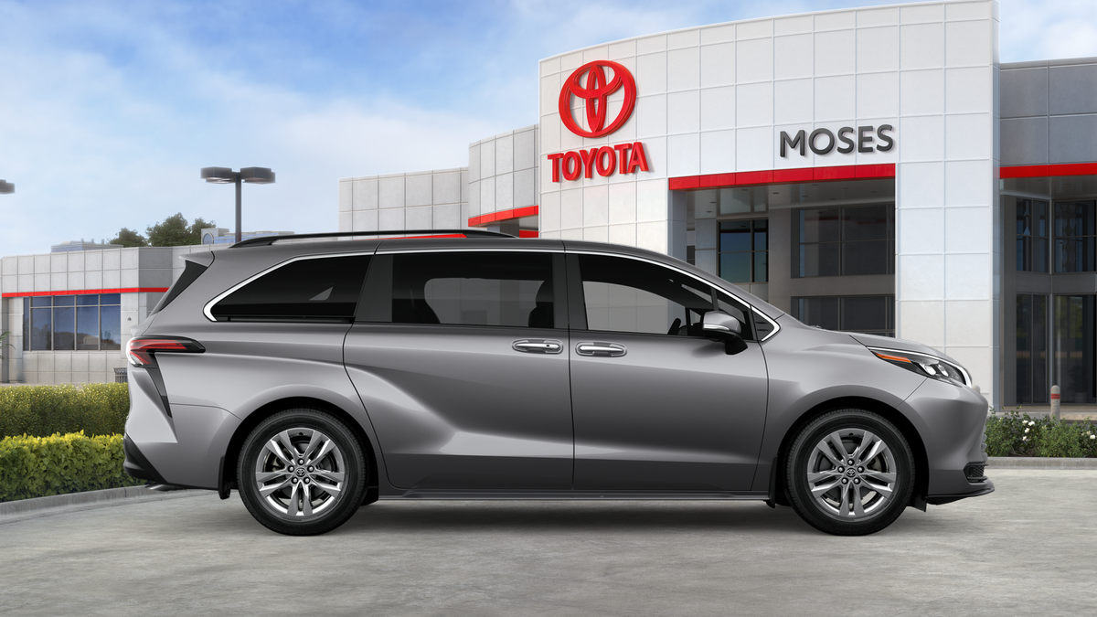 2026 Toyota Sienna XLE 7-Passenger