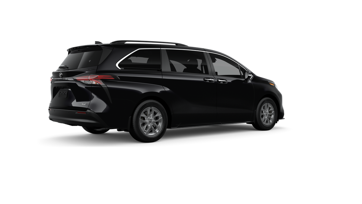 2026 Toyota Sienna XLE 7-Passenger