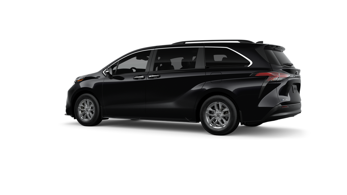 2026 Toyota Sienna XLE 7-Passenger