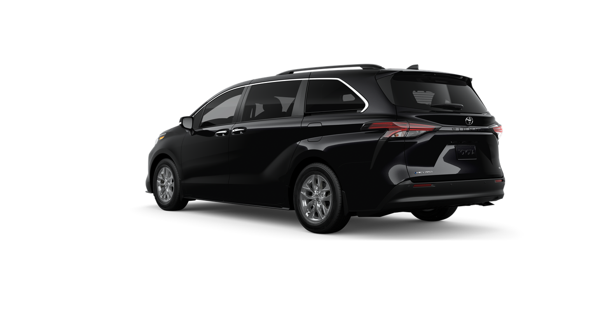 2026 Toyota Sienna XLE 7-Passenger