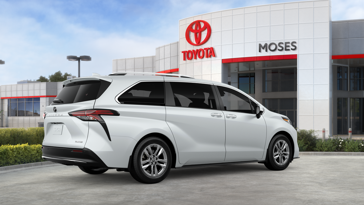 2026 Toyota Sienna Limited 7-Passenger