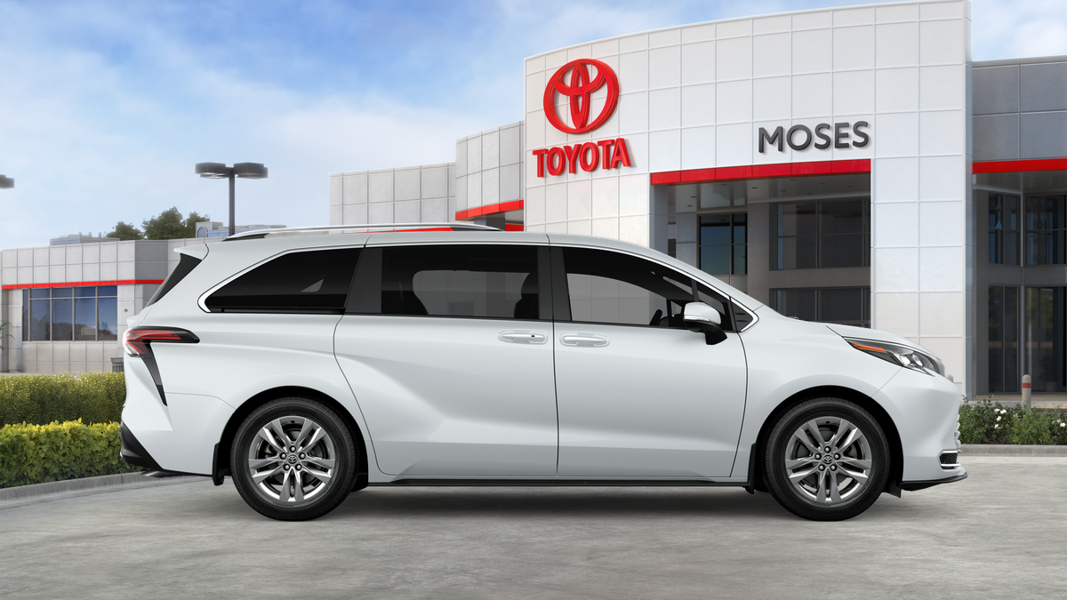 2026 Toyota Sienna Limited 7-Passenger