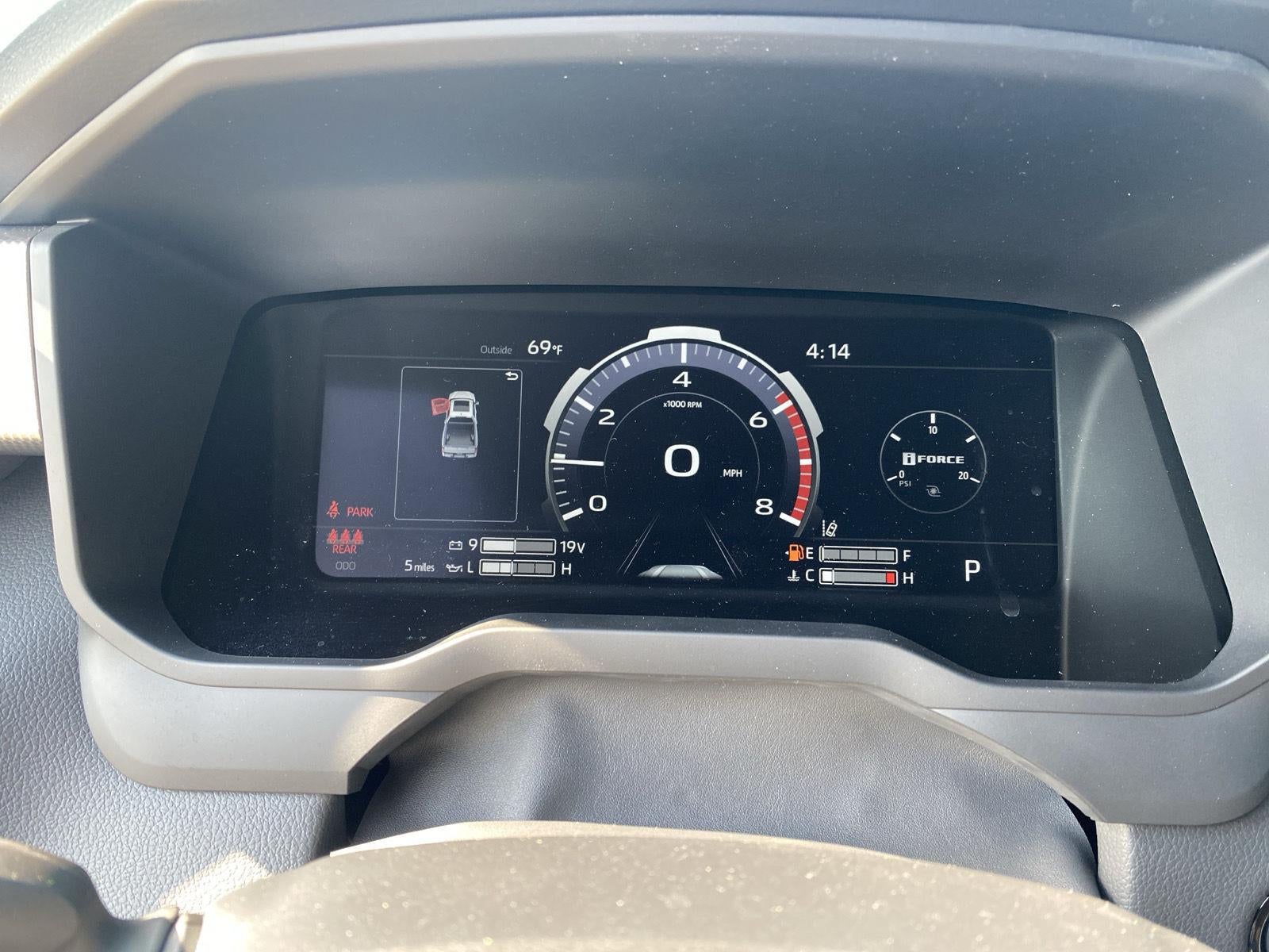 2026 Toyota Tundra 4Wd LIMITED CREWMAX 5.5' BED