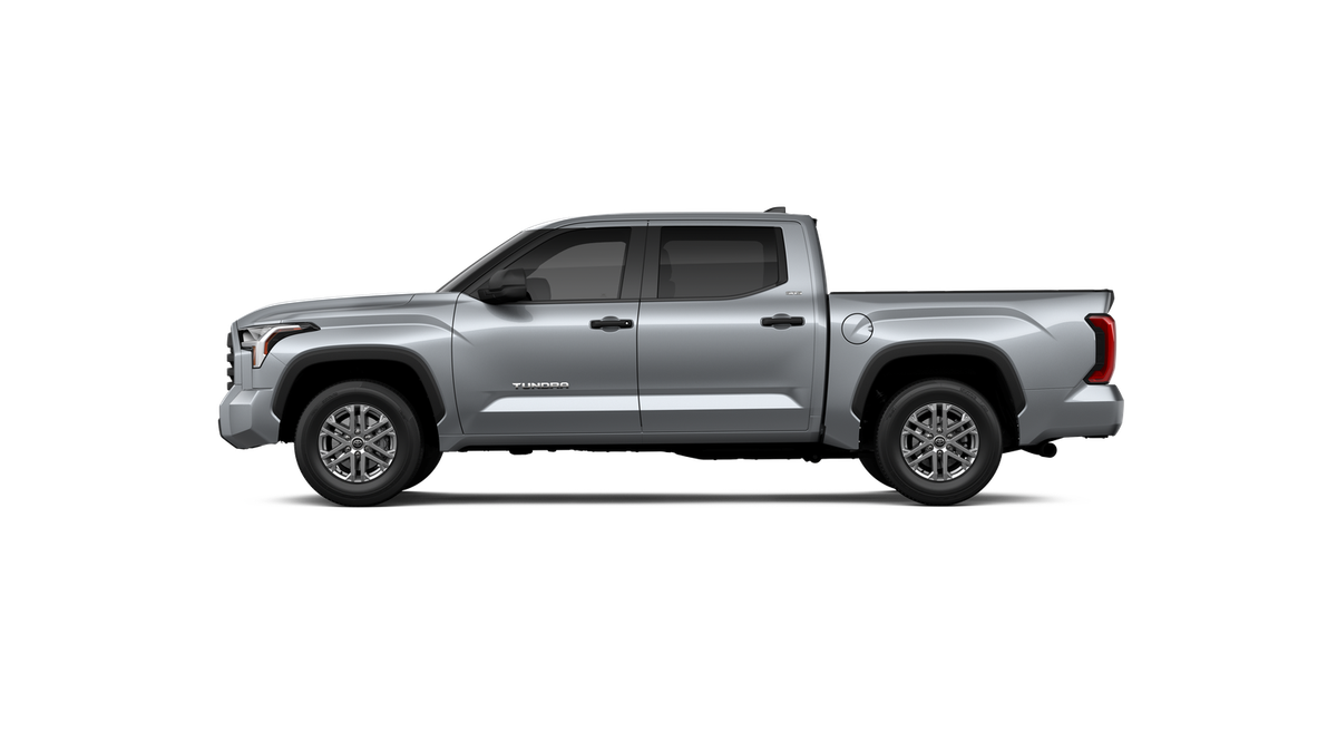 2026 Toyota Tundra 4Wd SR5 CREWMAX 5.5' BED