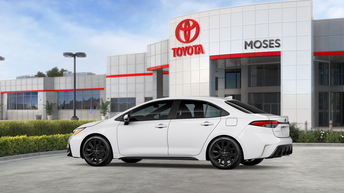 2027 Toyota Corolla SE
