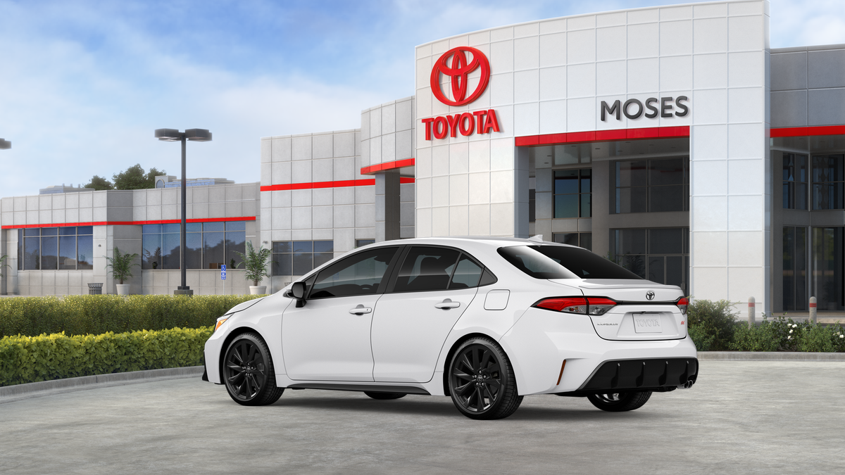 2027 Toyota Corolla SE