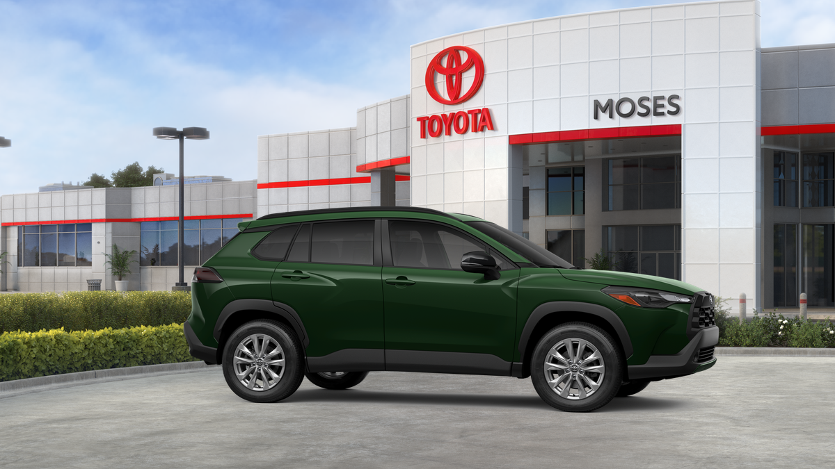 2026 Toyota COROLLA CROSS LE 4WD