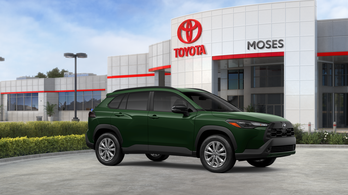 2026 Toyota COROLLA CROSS LE 4WD
