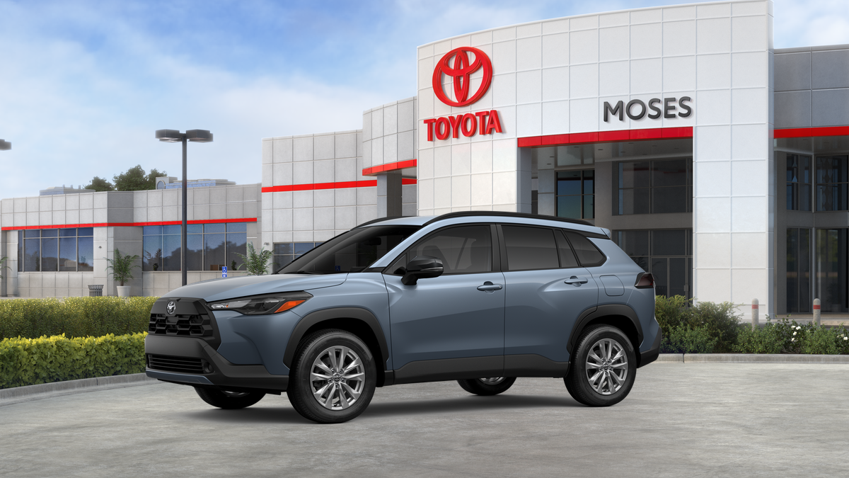 2026 Toyota COROLLA CROSS LE 4WD
