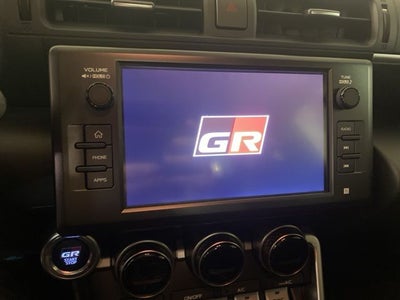 2025 Toyota GR86 Premium MT