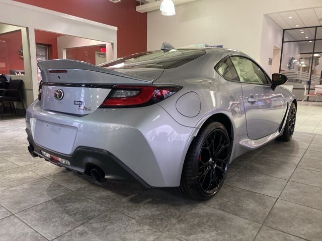 2025 Toyota GR86 Premium MT
