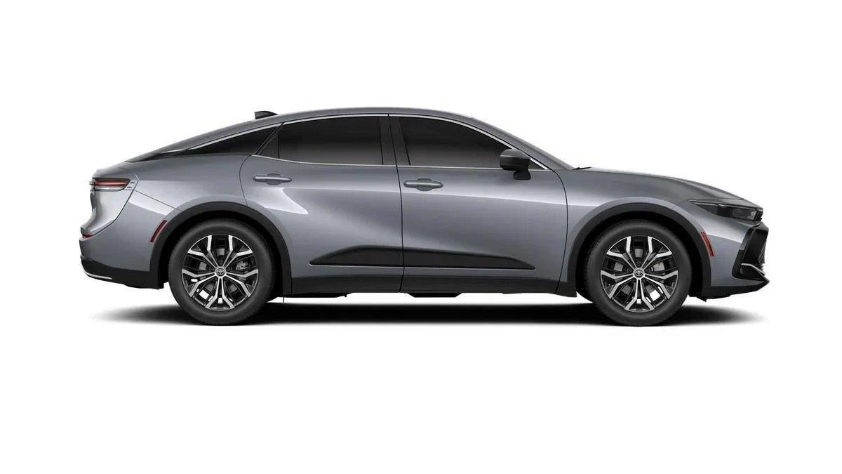 2026 Toyota Toyota Crown XLE