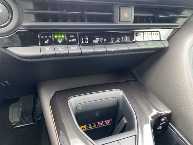 2026 Toyota Toyota Crown Nightshade