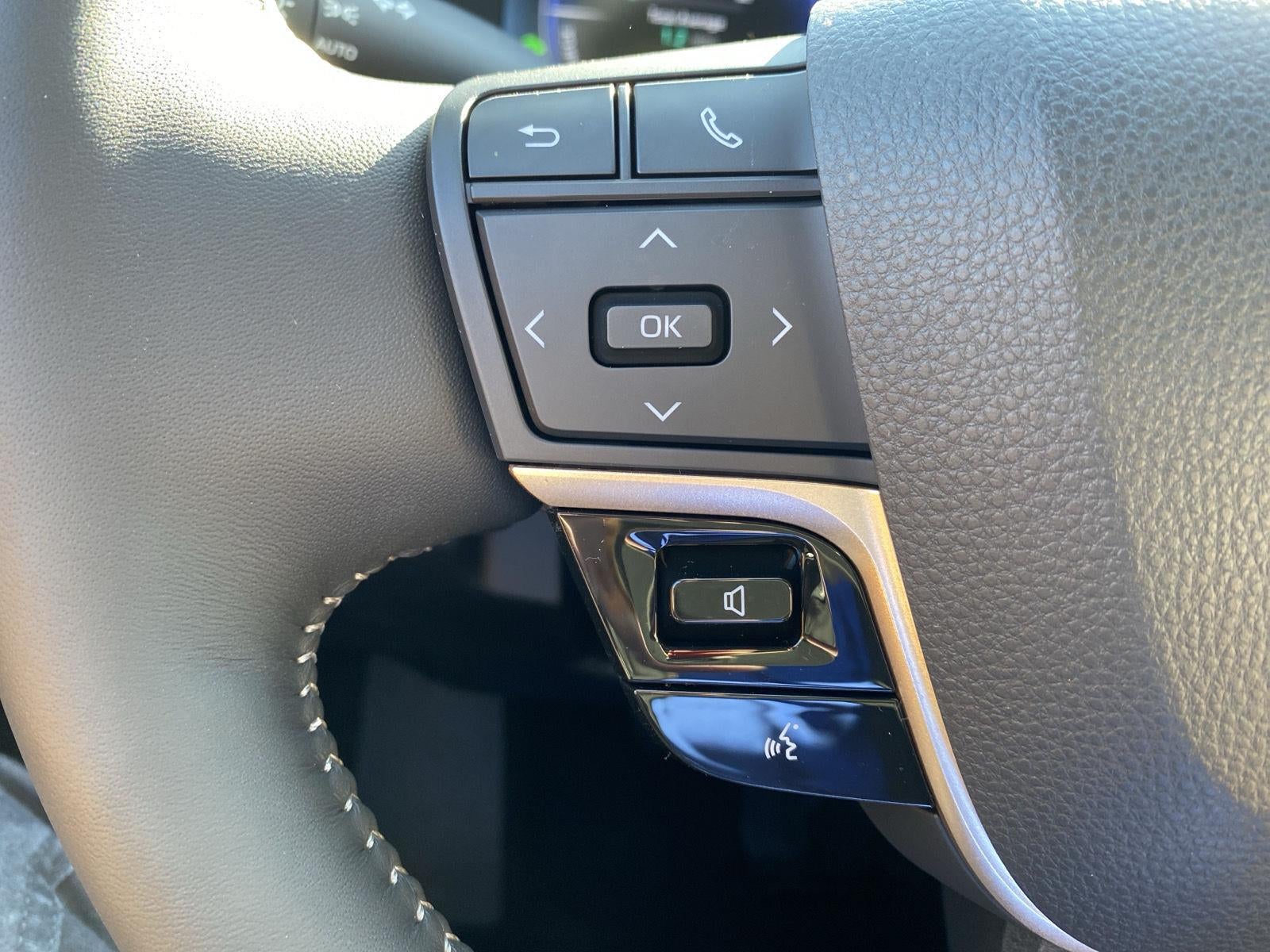 2026 Toyota Crown Signia Limited