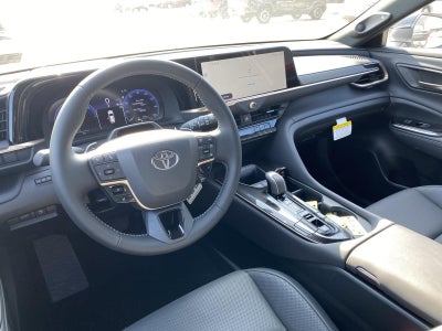 2026 Toyota Crown Signia LIMITED AWD