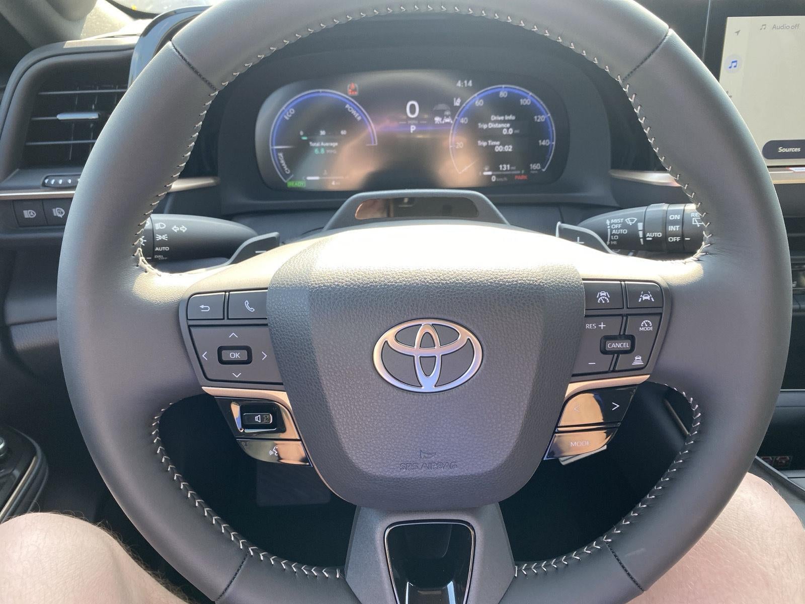 2026 Toyota Crown Signia LIMITED AWD