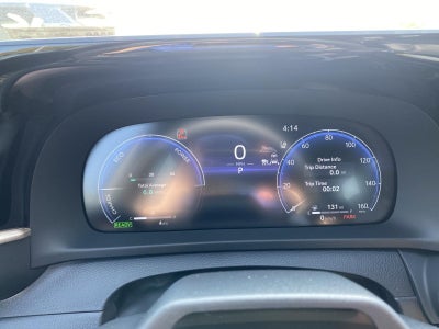 2026 Toyota Crown Signia LIMITED AWD