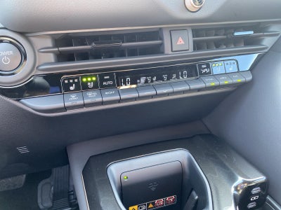 2026 Toyota Crown Signia LIMITED AWD