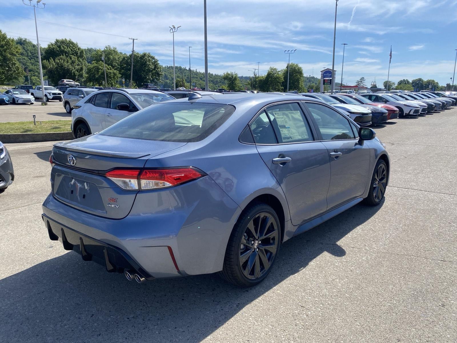 2026 Toyota Corolla Hybrid SE