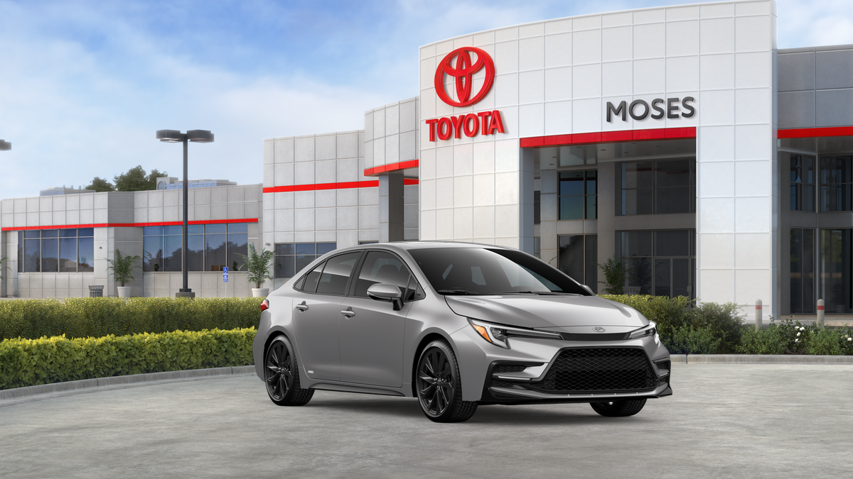 2027 Toyota COROLLA HYBRID SE AWD
