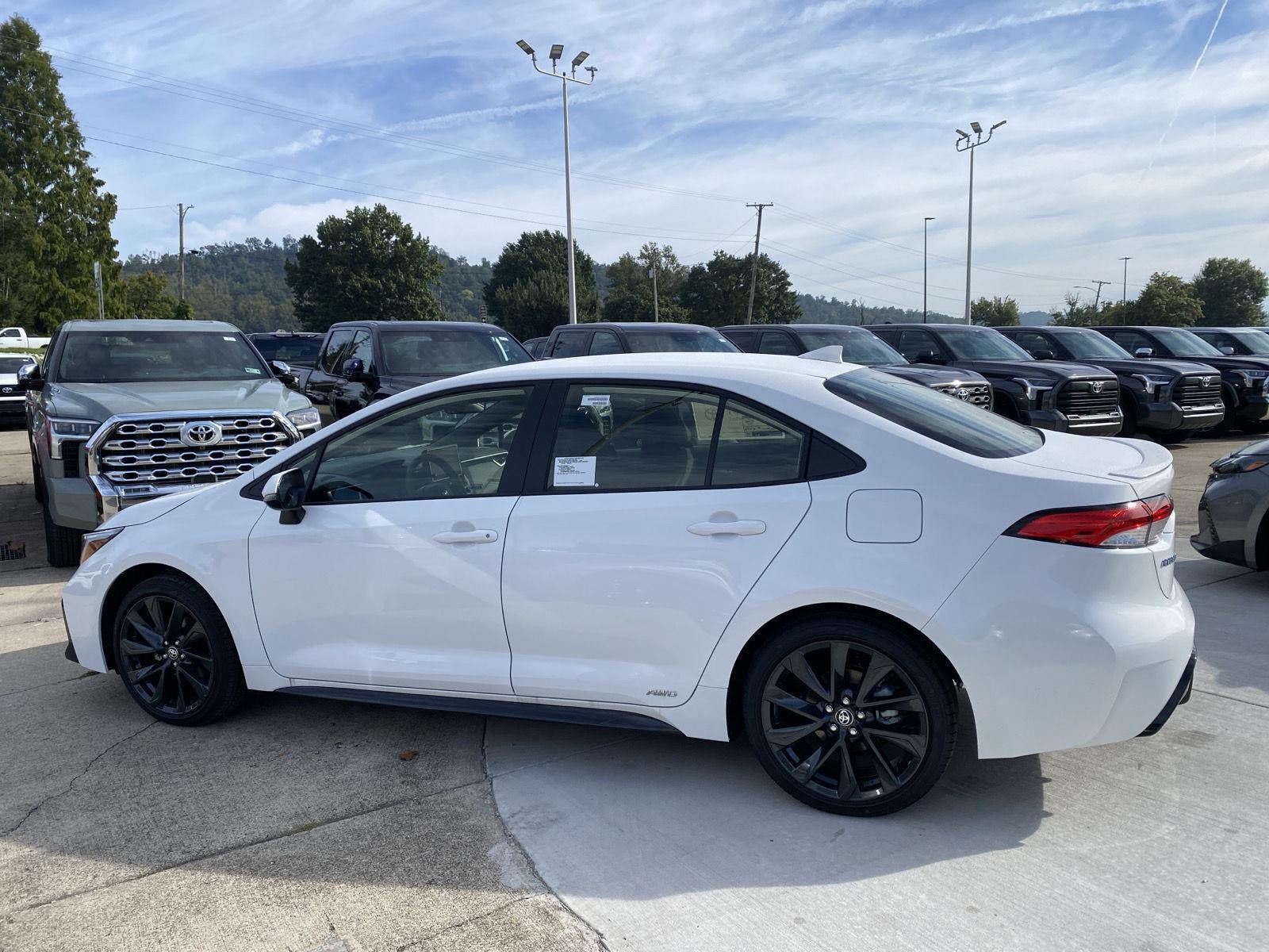 2026 Toyota Corolla Hybrid SE