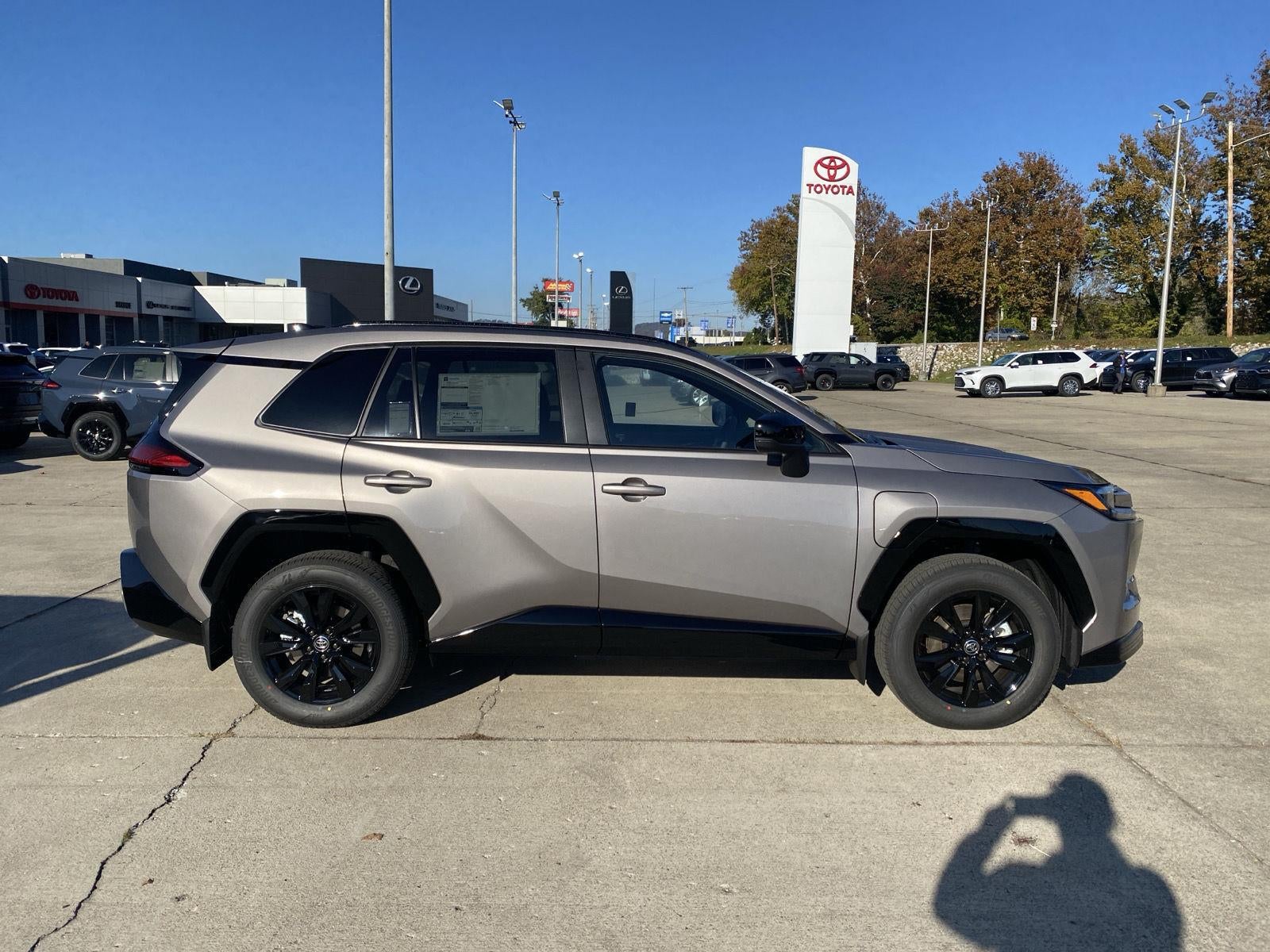 2026 Toyota RAV4 Plug-In Hybrid SE