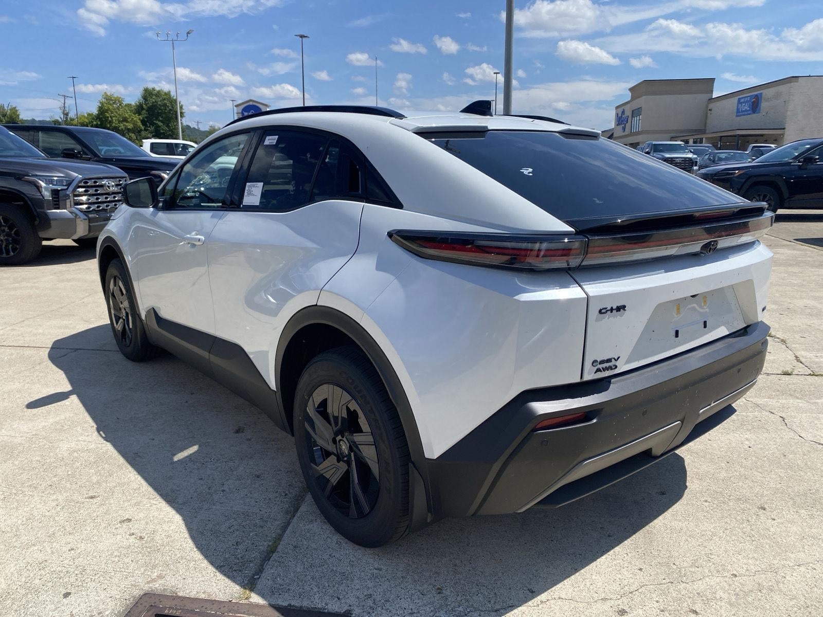 2026 Toyota C-Hr SE